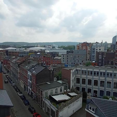 Liege Centre Mediacite Appartement Possible Parking Terrasse Immense 8Eme Pour 2 Personnes Εξωτερικό φωτογραφία