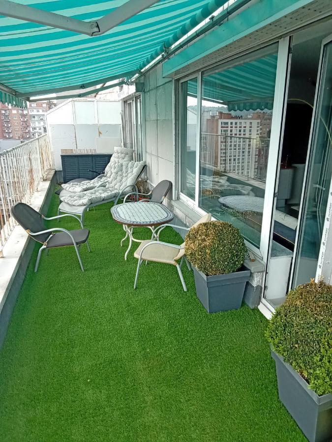 Liege Centre Mediacite Appartement Possible Parking Terrasse Immense 8Eme Pour 2 Personnes Εξωτερικό φωτογραφία