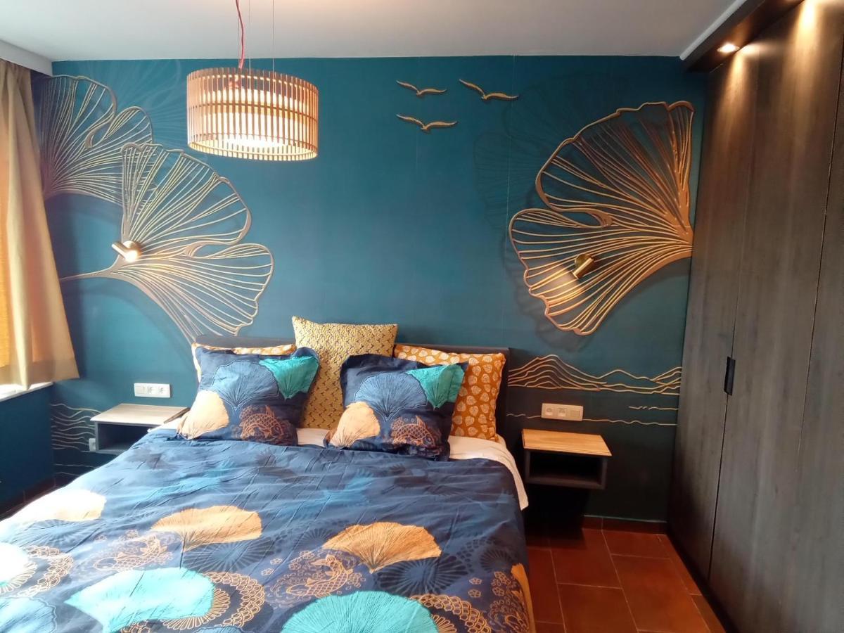 Liege Centre Mediacite Appartement Possible Parking Terrasse Immense 8Eme Pour 2 Personnes Εξωτερικό φωτογραφία